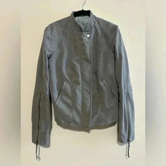 FREE PEOPLE COOL & CLEAN VEGAN LEATHER FITTED MOTO JACKET - SZ UNKNOWN - Picture 1 of 15
